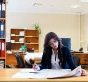 ZJak zostać agentem ubezpieczeniowym? Wady i zalety, zarobki.